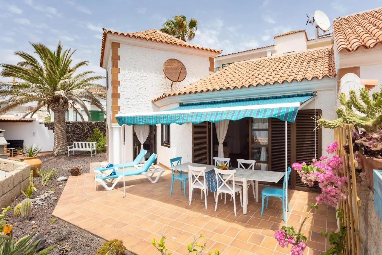 Villa Limón - Ocean View - BBQ - Garden - Terrace - Free Wifi - Child&Pet-Friendly - 2 bedrooms - 6 people Porís de Abona Сasa de vacaciones